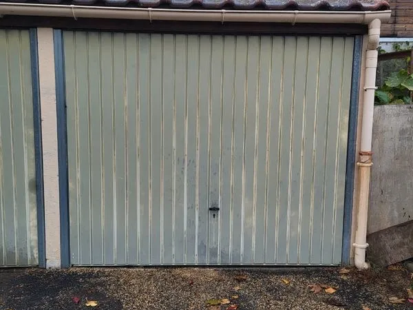 Garage et parking Vente Montrevel-en-Bresse 15000€