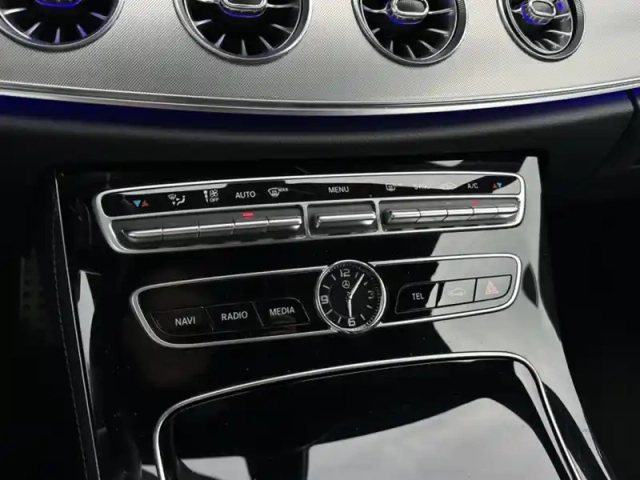 Mercedes Cla e 200 cabriolet executive — photo 47