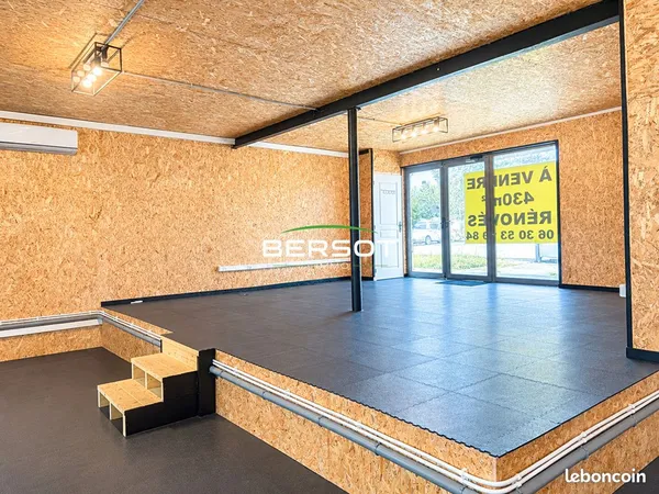 Entrepôt 430 m² VESOUL