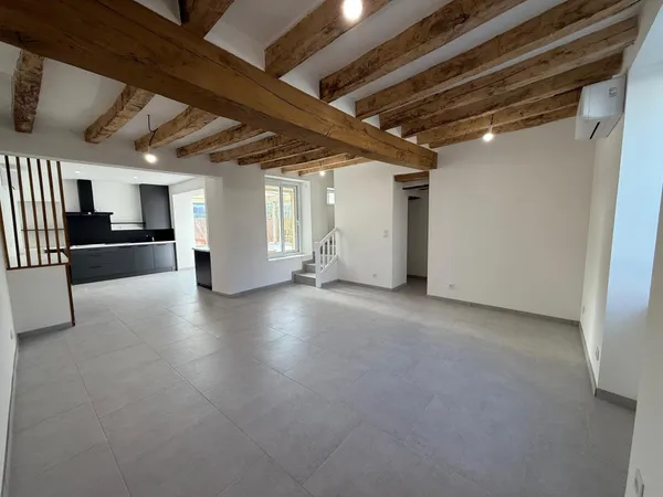 Maison entièrement rénovée - 171 m² - 4 chambres - Angers