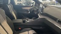 Peugeot 3008 HYBRID 225ch GT Pack e-EAT8 — photo 15