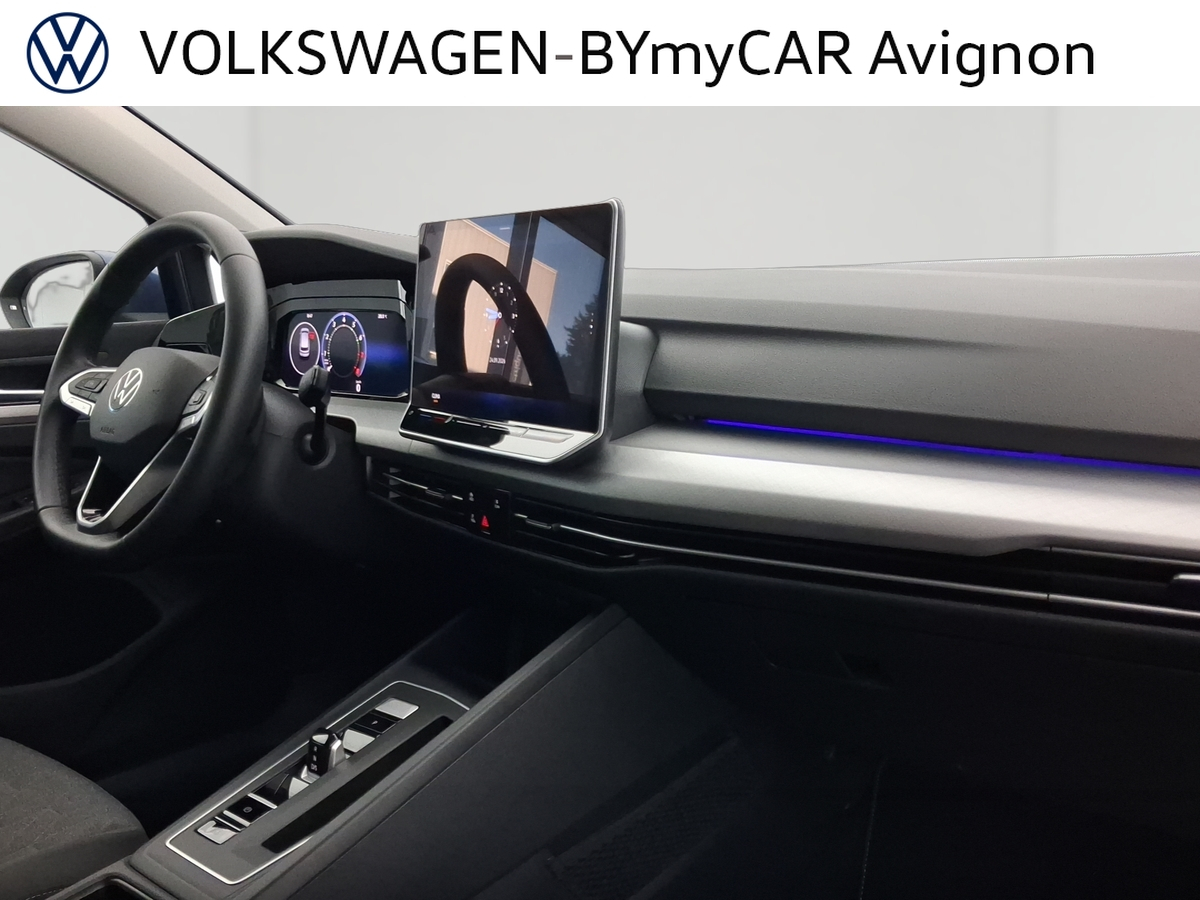 Volkswagen Golf 1.5 eTSI EVO2 116 DSG7 — photo 28