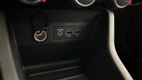 Renault Clio 1.5 Blue dCi 100ch Evolution — photo 30