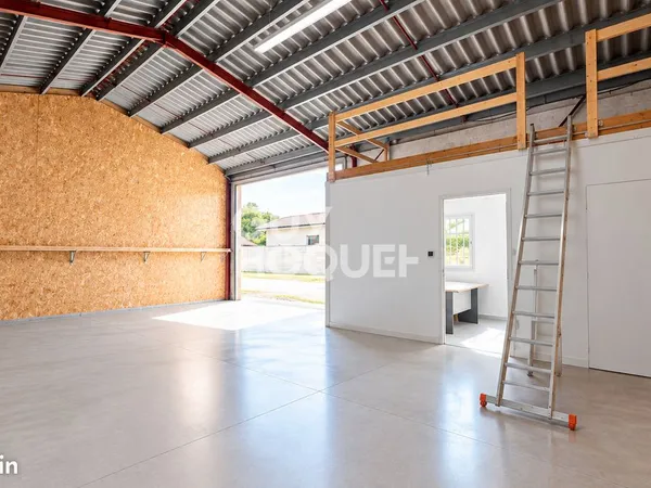 Local 98 m² PORTETS