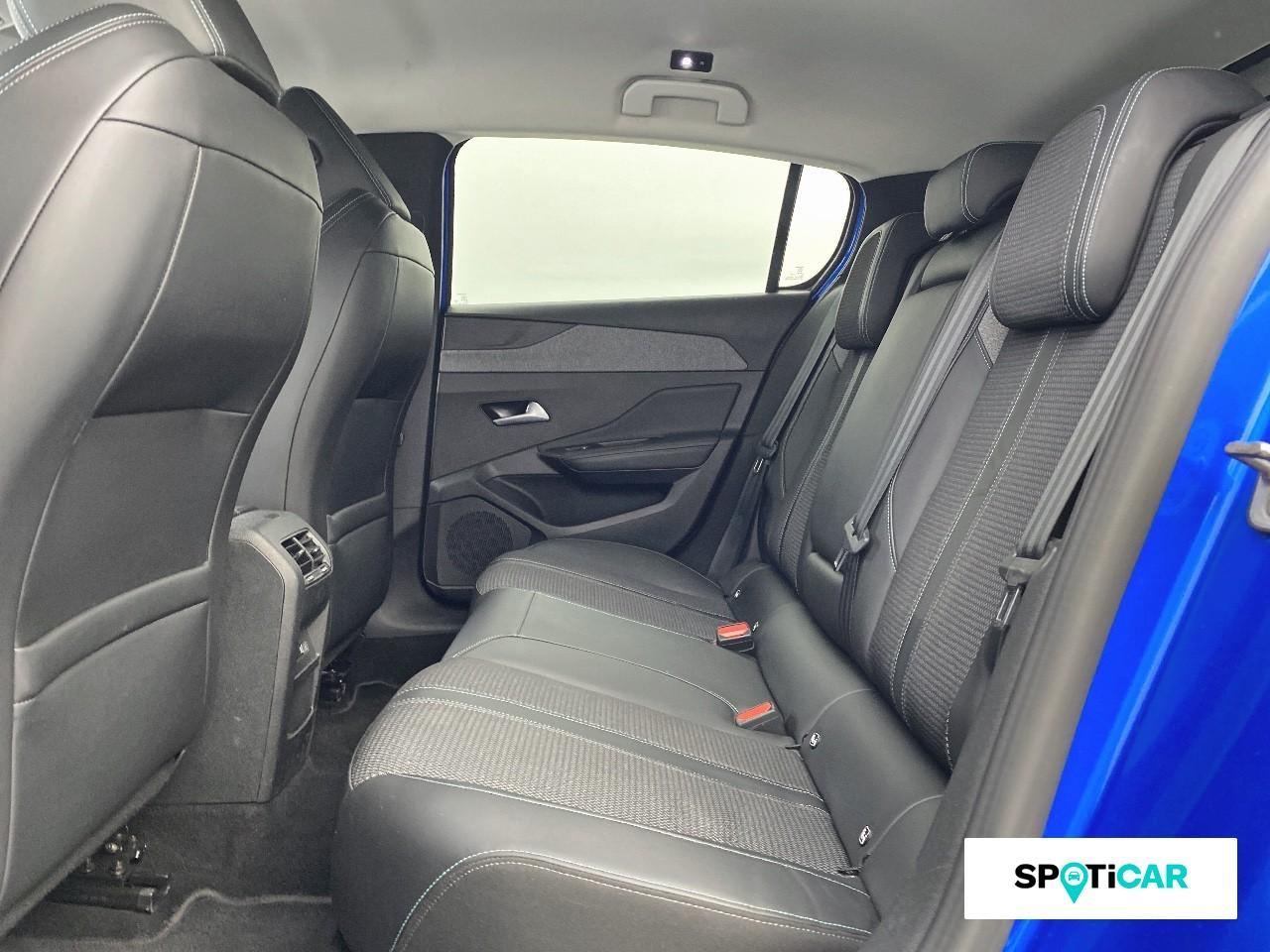 Peugeot 308 1.2 puretech 130ch s&s allure pack — photo 10