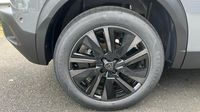 Peugeot 2008 1.2 Hybrid 145ch GT Exclusive e-DCS6 — photo 28