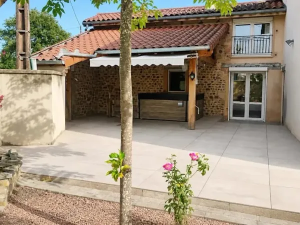 Maison 8 pièces 202 m²