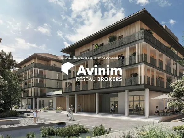 Local commercial 159 m²