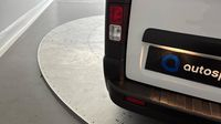 Renault Trafic L1H1 3T 2.0 Blue dCi 130ch Confort E6E — photo 22