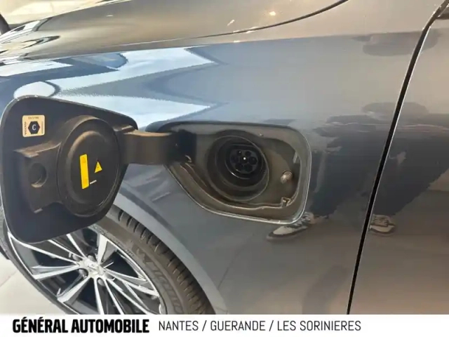 Volvo V60 t6 awd hybride rechargeable 253 ch + 145 ch geartronic 8 — photo 8