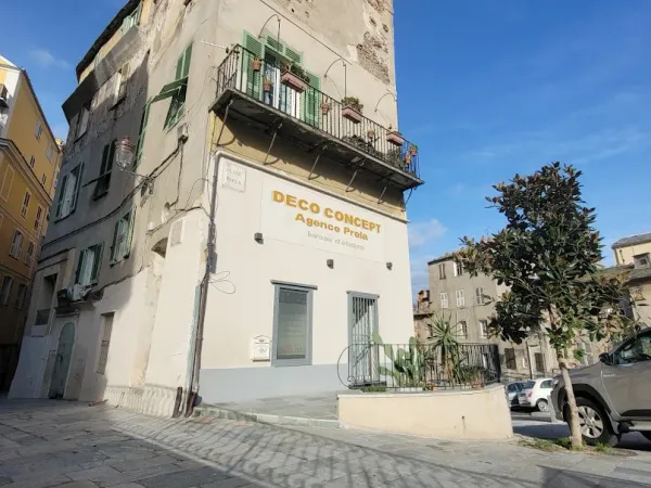 Local 46 m²