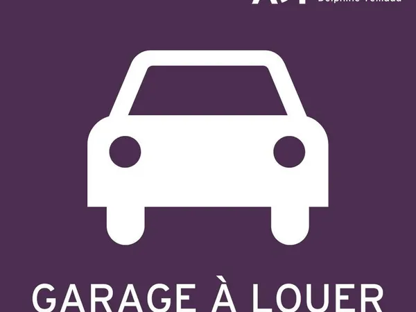 Garage / box 20 m² LA TRONCHE