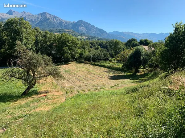 Terrain 1001 m² CHABOTTES