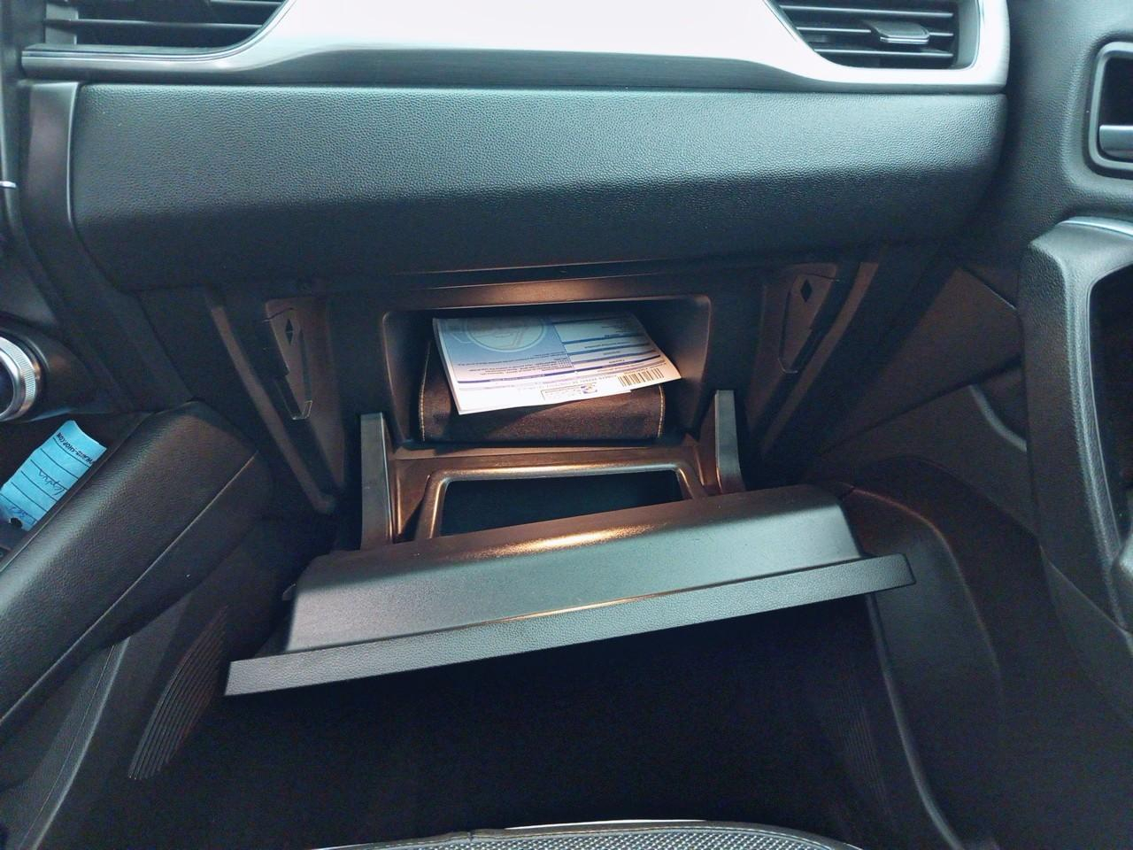 Renault Captur e-tech plug-in 160 intens — photo 19