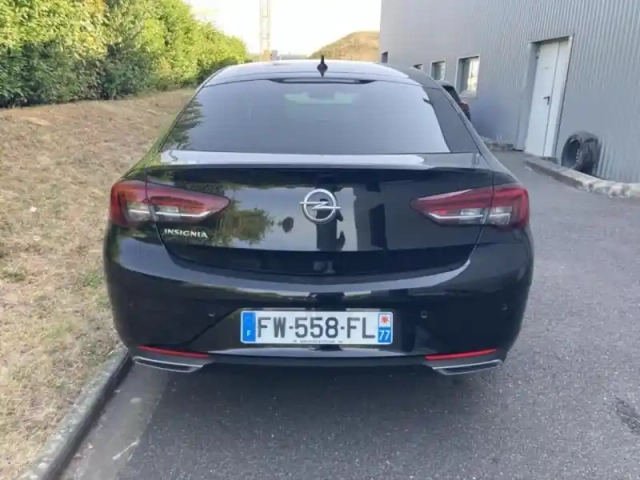 Opel Insignia grand sport 2.0 d 174ch elegance business bva8 — photo 6