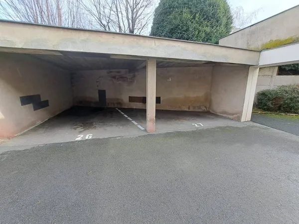 Parking 20 m²