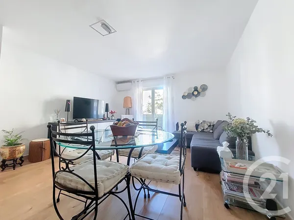 Appartement 4 pièces 81 m²