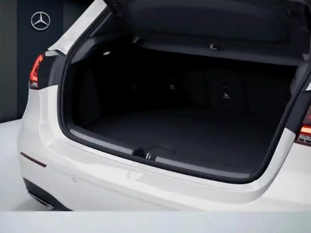 Mercedes Classe A 250 e amg line — photo 9