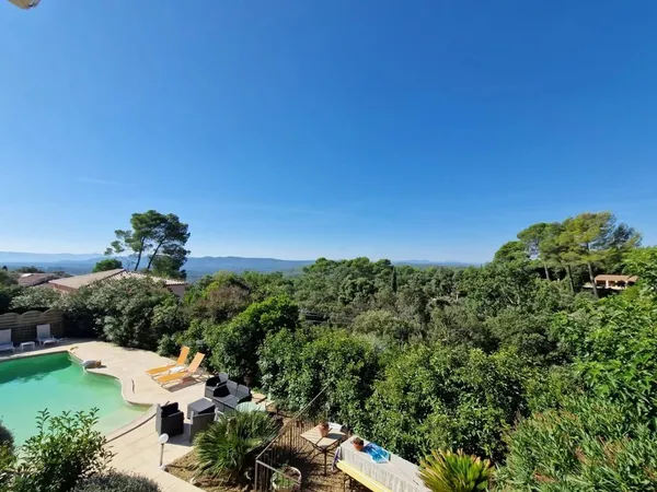 PROPRIÉTÉ 5 LOGEMENTS – VUE EXCEPTIONNELLE