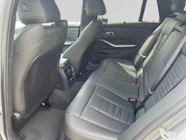 Bmw Serie 3 série 3 touring 330ea xdrive 292ch m sport — photo 11