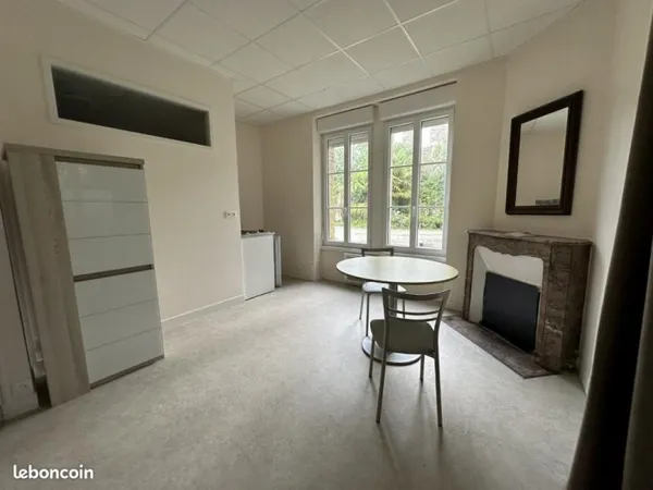 Studio 1 pièce 25 m²