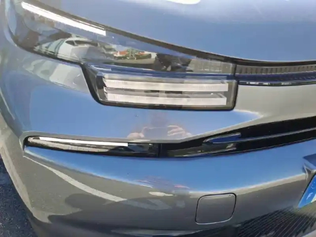 Citroën C4 e- 156 ch autonomie étendue — photo 16