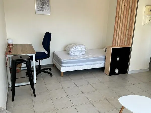 Appartement T1 meublé + parking privatif - rue Édouard VAILLANT