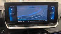 Peugeot 2008 1.2 PureTech 155ch S&S GT EAT8 — photo 18