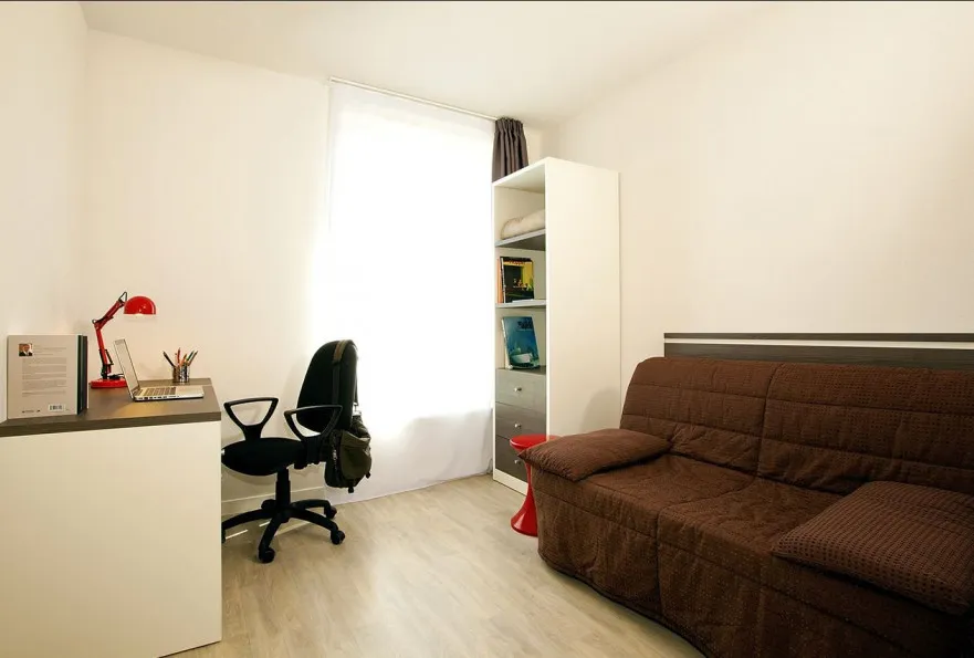Photo 2