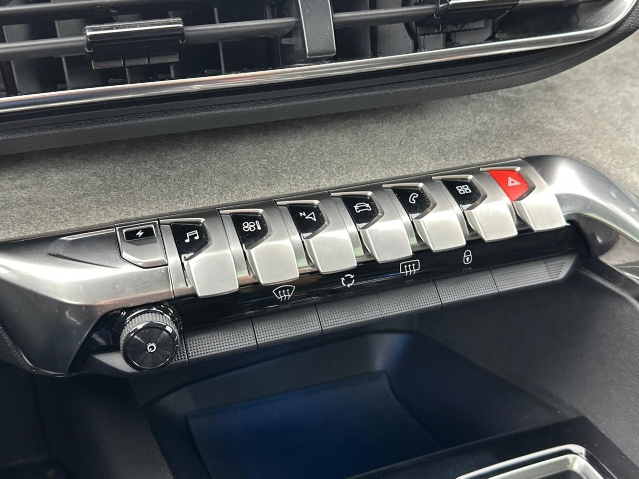 Peugeot 3008 hybrid 225 e-eat8 gt — photo 27