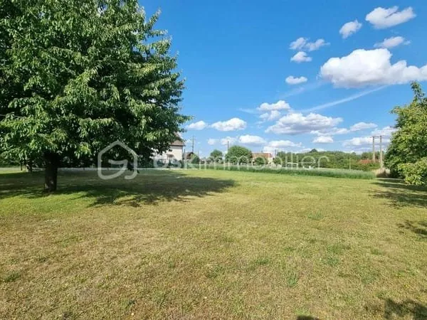 Terrain constructible 1635 m²