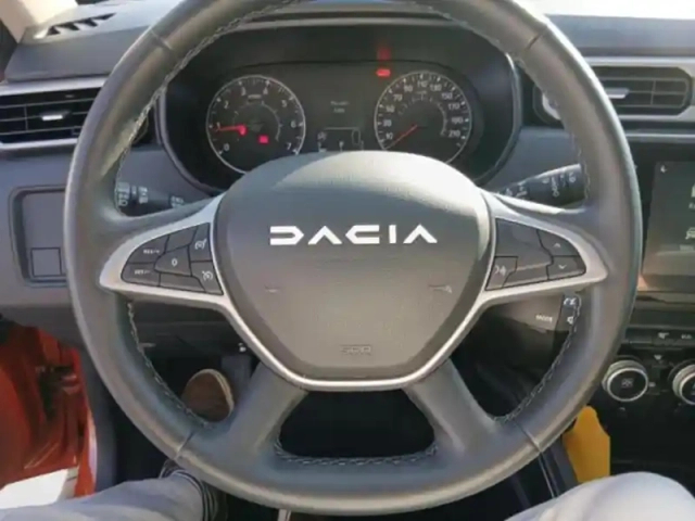 Dacia Duster 1.5 blue dci 115ch  journey 4x2 — photo 15