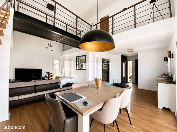 Maison 6 pièces 139 m²