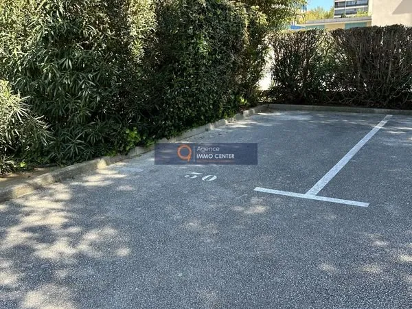 Parking/box Le Lavandou