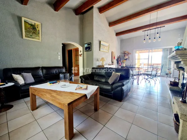 Maison familiale 3 chambres et grand garage