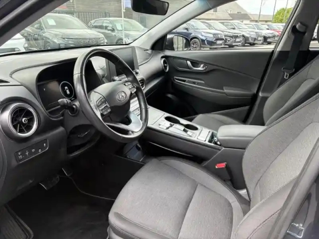 Hyundai Kona electric 39kwh - 136ch intuitive — photo 9