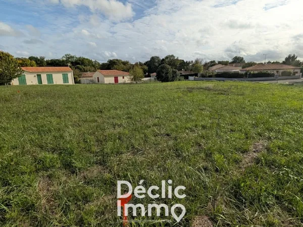 Terrain constructible 750 m²