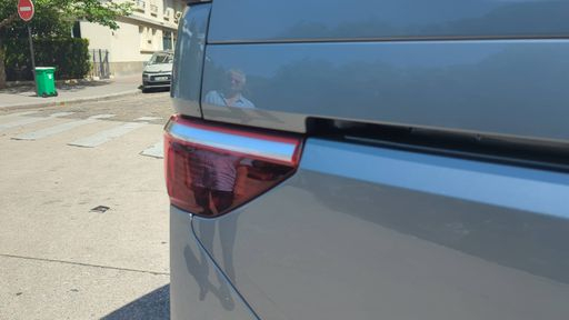 Volkswagen Multivan Long 1.4 e TSi  218 Hybride  DSG6 - Life – 2022 – 132900 km – Hybride rechargeable – Boîte Automatique — photo 4