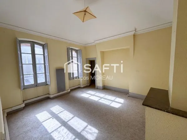 Plateau de 100m2 à rénover