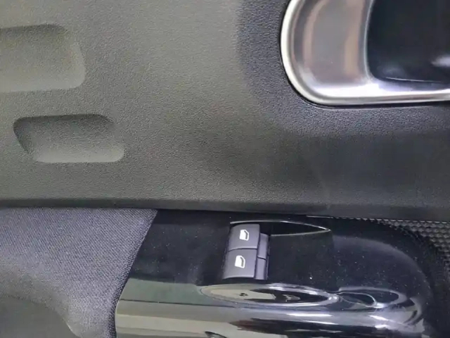Citroën C3 bluehdi 100 s&amp;s bvm6 — photo 29