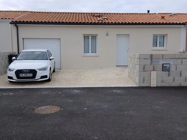 Maison a vendre semussac