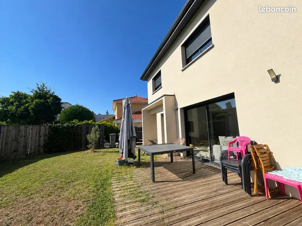 Maison à louer Caluire/les Marroniers