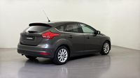 Ford Focus 1.5 TDCi 120ch Stop&Start Titanium PowerShift — photo 5