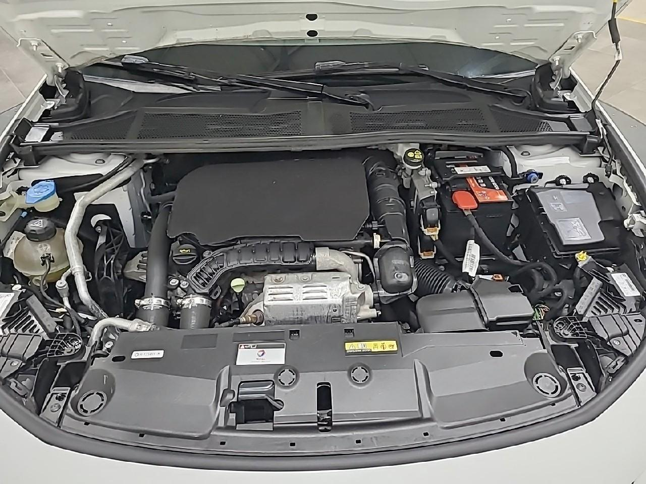 Peugeot 308 sw puretech 130ch s&s eat8 allure — photo 15