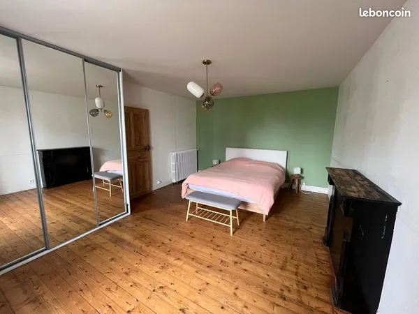 Maison spacieuse et lumineuse