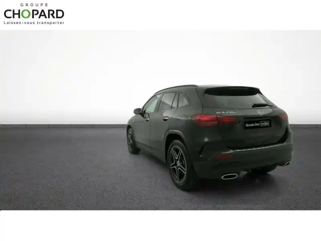 Mercedes Gla 250 e hybrid eq 8g-dct — photo 31