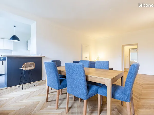 Appartement 5 pièces 156 m²