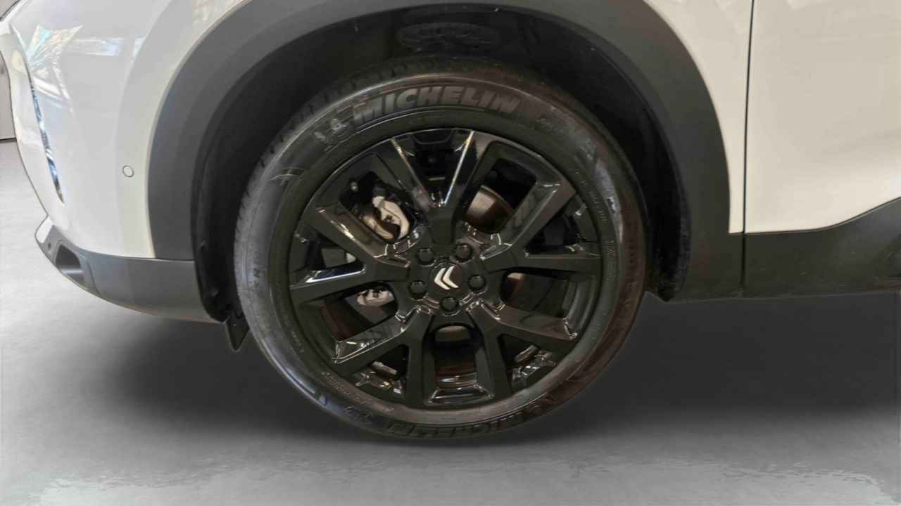 Citroen C5 Aircross Hybride 136 e-DCS6 — photo 17