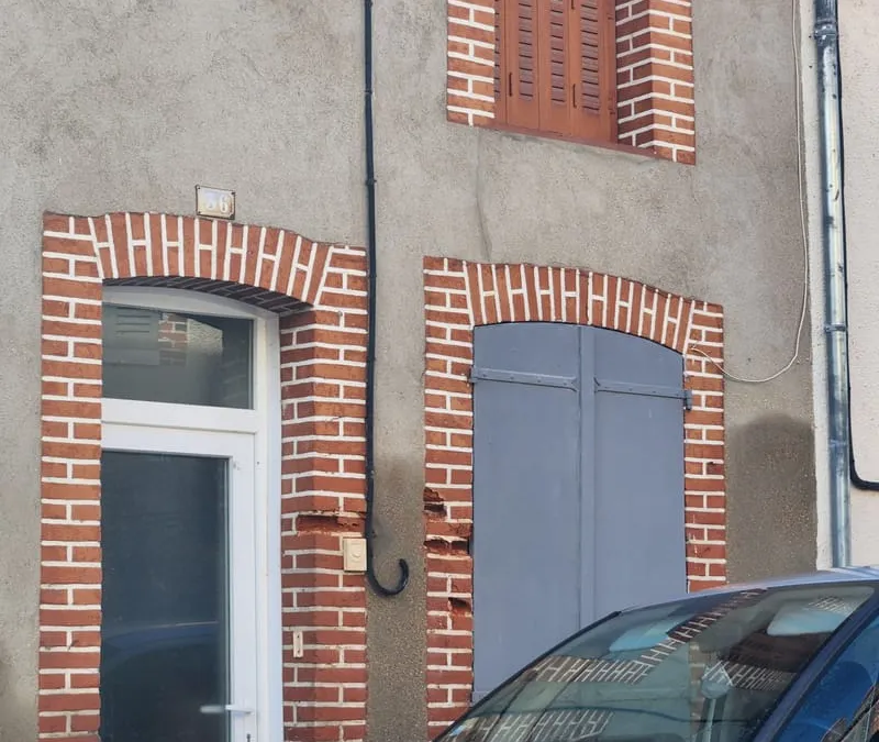 Photo 1
