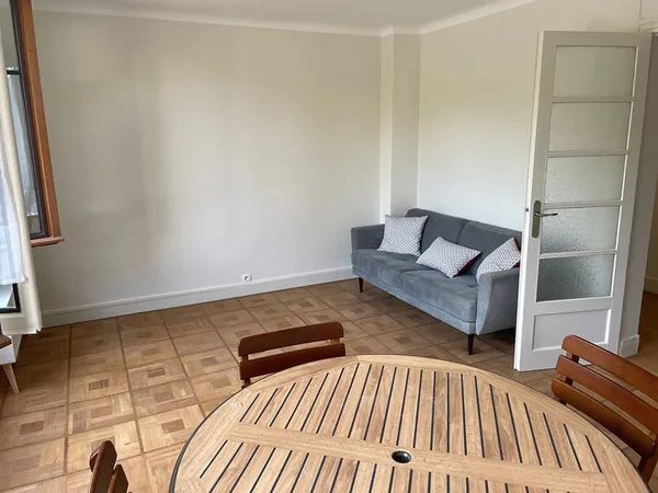 APPARTEMENT 2 PIECES MEUBLÉ - JARDIN DES PLANTES